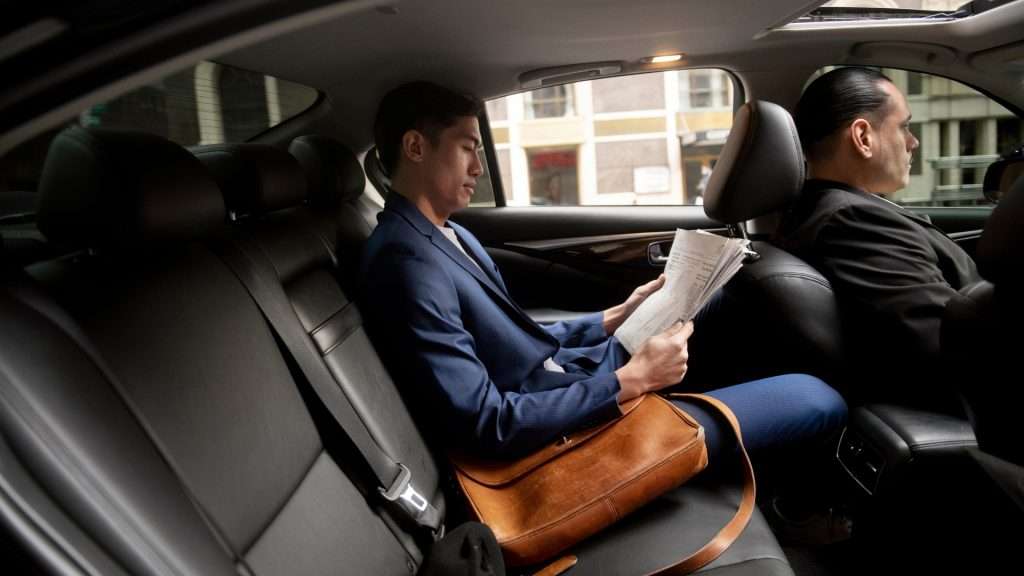 luxury airport transfers Gold Coast