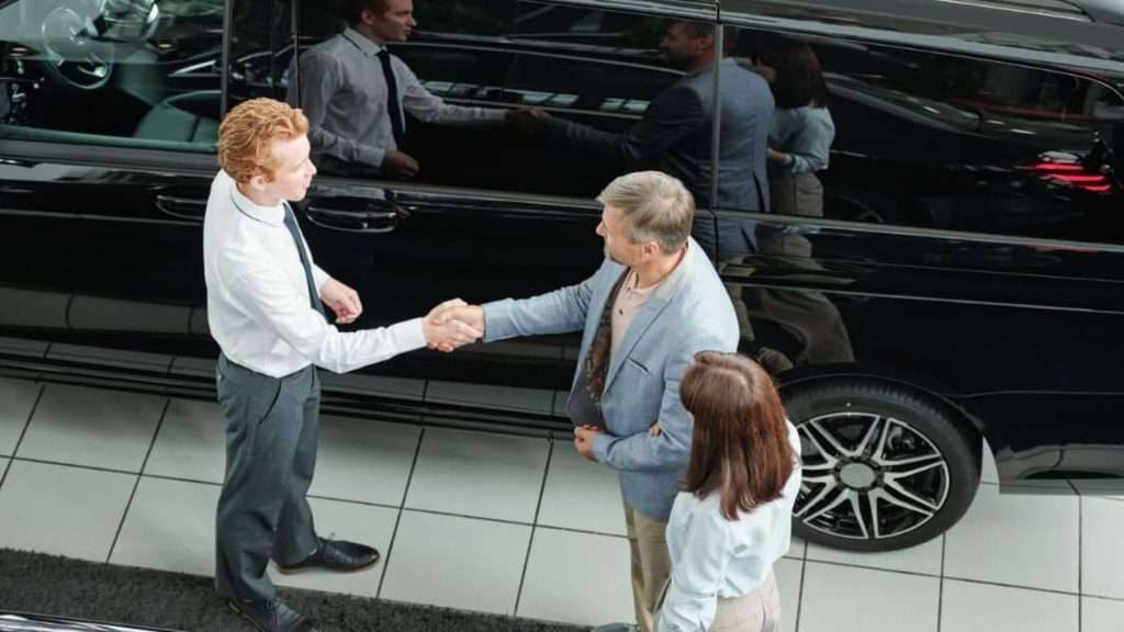 How Using A Luxury Car Service Can Increase Your Business Success